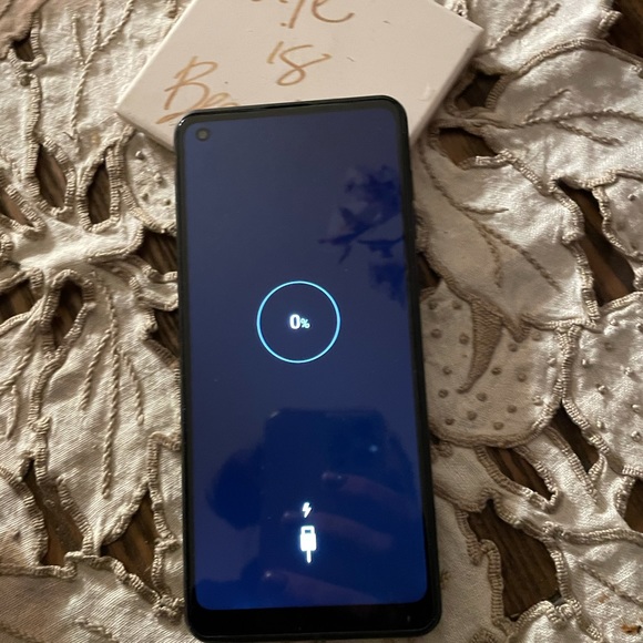 Brand new Samsung a21 metro - Picture 1 of 4